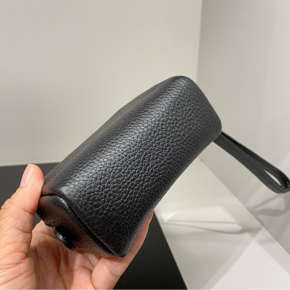 Coach Pouch Wristlet In Black CW906 - Picture 5 of 8